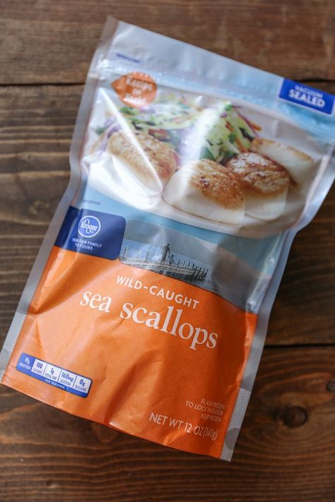 Yacht Meals, Cooking Scallops, Scallops Recipes, Cook Scallops, Easy Scallop Recipes, Elegant Meals, Seafood Scallops, Cream Sauces, Frozen Scallops