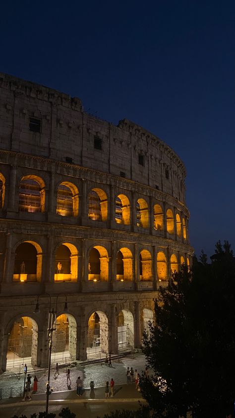 Italy Summer Aesthetic, Italy Vibes, Moving To Italy, Italian Aesthetic, Italy Summer, Italy Aesthetic, Europe Summer, Dream Travel Destinations, Italian Summer