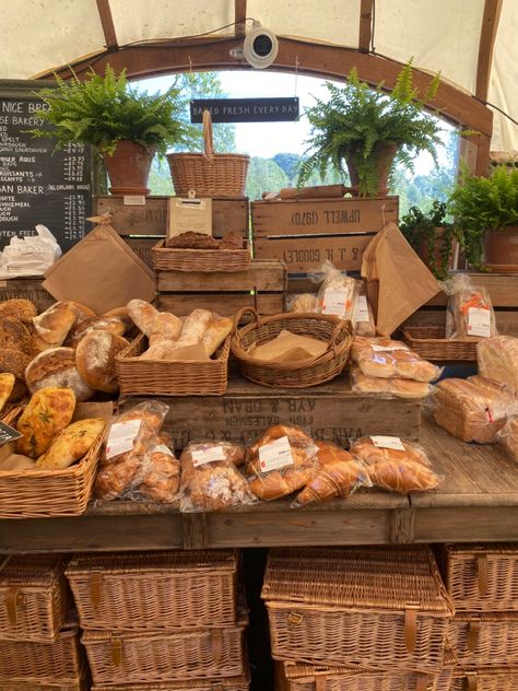 Food Stand Aesthetic, Farm Shop Aesthetic, Farm Bakery, Forest Bakery Aesthetic, Cottage Core Bakery Interior, Cottagecore Bakery Exterior, Old Fashioned Bakery Aesthetic, Old Bakery Aesthetic, Village Bakery Aesthetic