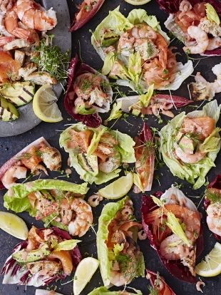 A simply delicious seafood platter recipe from Jamie Oliver, with a Bloody Mary twist – the perfect dish for any party or celebration. Seafood Board Platter, Hawaiian Pupus, Christmas Starter, Christmas Starters, Xmas Menu, Seafood Cocktail, Prawn Cocktail, Jamie Oliver Recipes, Seafood Platter