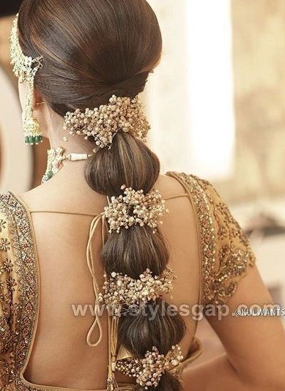 Bridal Ponytail Hairstyles, Messy Braided Hairstyles, Mehndi Hairstyles, Hair Style On Saree, Pony Hairstyles, Engagement Hairstyles, Bridal Hairdo, Bridal Braids, Traditional Hairstyle