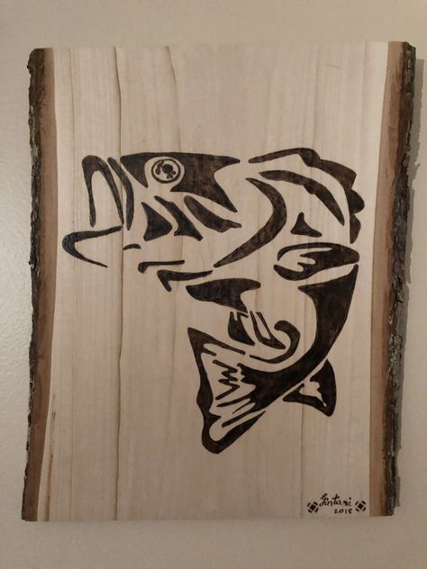 Bass Wood Cricut Projects, Wood Burning Fishing Ideas, Fish Engraving, Fish Wood Burning, Wood Burning Art Fishing, Bass Scroll Saw Patterns, Wood Burned Gifts, Animal Stencil Art, Barn Wood Art