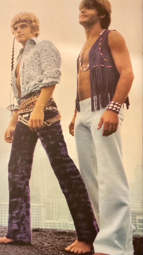 70s Mens Outfits, Hippie Clothes 70s, Hippie Fashion Men, 70s Menswear, Rockstar Outfit Men, Barton Cowperthwaite, 1970s Summer Fashion, Fusion Festival, Hippie Boy