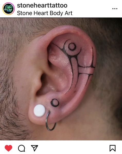 Inside Ear Tattoos Men, Ear Tattoo Norse, Navi Tattoo Behind Ear, Ear Edge Tattoo, Edgy Ear Tattoo, Tattoo Oreille, Small Stretched Ears, Back Ear Tattoo, Inner Ear Tattoo