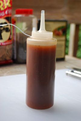 Mop Sauce Recipe, Smoked Chicken Salad, Bbq Competition, Bbq Grilling Recipes, Egg Bbq, Mop Sauce, Kamado Grills, Bbq Menu, Barbecue Sauce Recipes