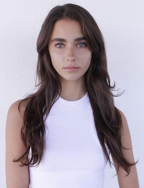 Renee Herbert Renee Herbert, Face Claims, Woman Face, It Cast, Lips, Thing 1, Makeup, Beauty, Make Up