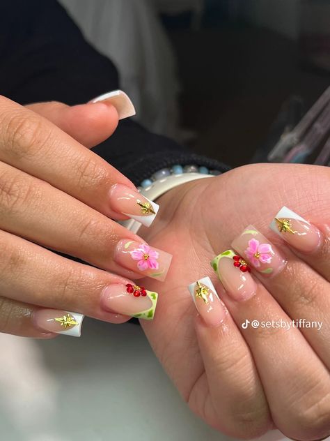 Summer Nails Charms, Besame Mucho Nails, Floral Acrylic Nail Designs, Mexican Style Nails, Dominican Nails, Nails Flowers, Summery Nails, Girly Acrylic Nails, Glow Nails