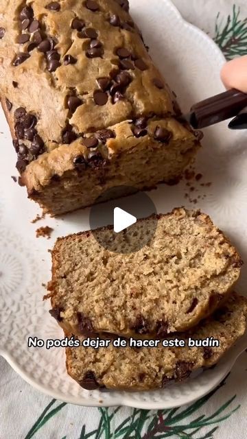 Bolo Fit, Healthy Superfoods, Healthy Banana Bread, Deli Food, Healthy Sweets Recipes, Healthy Sweets, Sweets Recipes, Vegan Dishes, Healthy Snacks Recipes