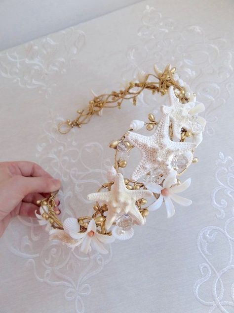 Starfish Hair Accessories, Beach Wedding Headpieces, Beach Wedding Hair Accessories, Seashell Crown, Dream Beach Wedding, Mermaid Crown, Beach Wedding Hair, 파티 드레스, Beach Wedding Decorations