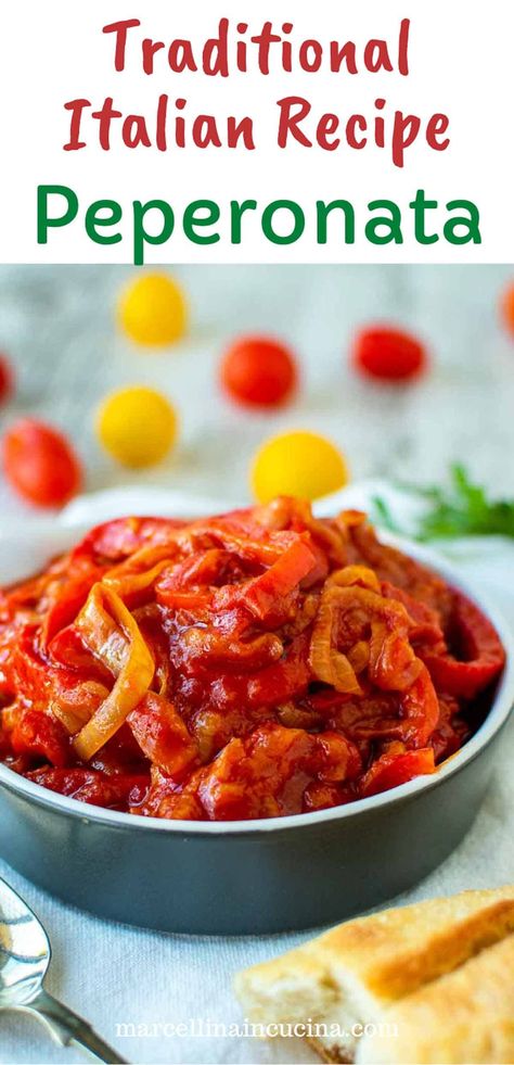 Traditional Peperonata is a classic Italian recipe that makes the most of tasty summer vegetables. #Peperonata #BellPeppersRecipe #ItalianFood #SummerRecipes Pepper Recipes Healthy, Antipasto Recipes, Italian Stew, Capsicum Recipes, Sweet Pepper Recipes, Italian Dinner Recipes, Seasonal Vegetables, Traditional Italian Dishes, Summer Vegetables