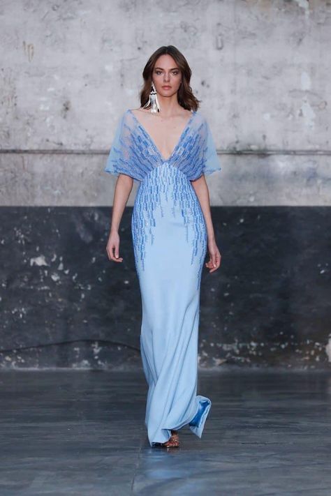 Ice Dress, Georges Chakra, Fancy Gowns, Maid Of Honour Dresses, Fasion Outfits, Spring Summer 2022, Cocktail Evening Dresses, Gowns Of Elegance, Couture Gowns