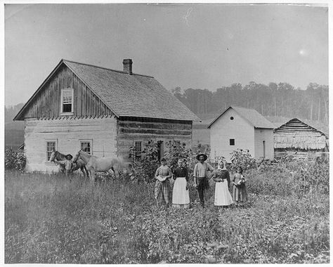 Antrim County, Michigan, Farm, 1889 Old Abandoned Buildings, Michigan History, Monroe County, Old School House, Outdoor Pictures, Vintage Michigan, Farm Photo, Asian History, Michigan Travel