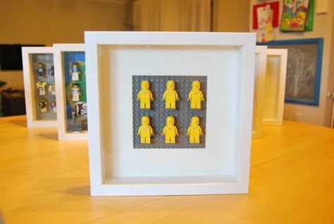 Could this be the easiest framed Lego minifigure display ever? Maybe not, but it’s simple to put together and it’s easy to change the layout or be creative with other Lego pieces. All you’ll need is a RIBBA frame and some parts that you may already have in your stash or they’re readily available at [&hellip Diy Lego Wall, Diy Display Case, Lego Bathroom, Lego Puzzle, Lego Wall Art, Lego Diy Crafts, Lego Minifigure Display, Lego Hacks, Minifigure Display