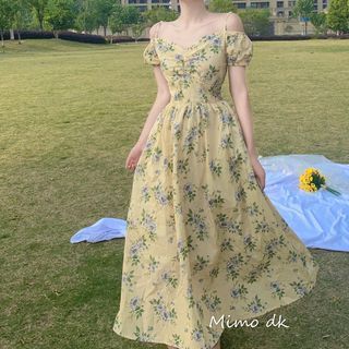 Vestidos Lindos Aesthetic, Cottagecore Outfits, Cottagecore Fashion, Types Of Dresses, Looks Vintage, Dream Dress, Yellow Dress, Look Fashion, Pretty Dresses