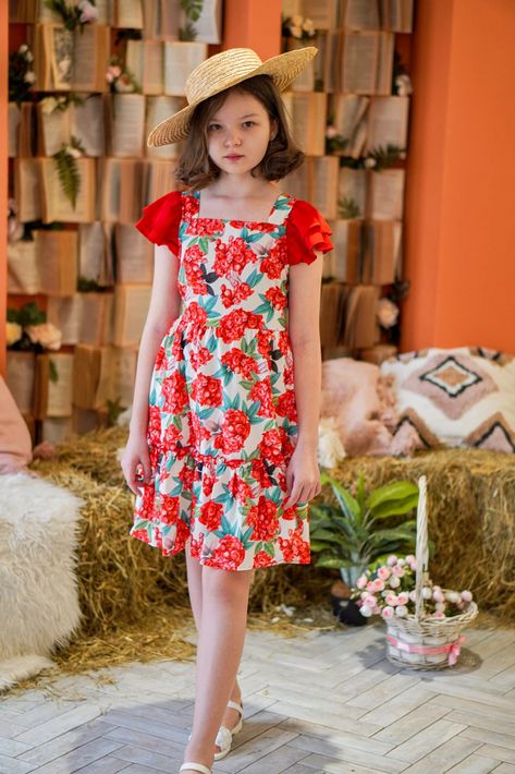 Big swing and flowy, perfect for twirling. Special tie back backless dress, classic a-line and square neck dress, bright floral all over the dress, unique open back with self-tie bow-knot decorated , cute ruffle sleeve and tiered dress, elastic on the waist. It is well made, soft, and comfortable to wear. #girl #ruffle #dress Square Neck Dresses, Ruffle Floral Dress, Girls Ruffle Dress, Girls Frock Design, Dress Unique, Dress Backless, Square Neck Dress, Bow Knot, Tie Bow