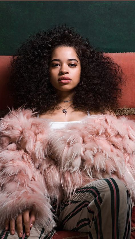 Photo of Ella Mai for fans of Ella Mai ✨ ❤️ #music #musiclover #throughback #ellamai Ella Mai Aesthetic, Ella Mai, All Disney Princesses, Portrait Cartoon, I Love Justin Bieber, Celebrity Wallpapers, Female Rappers, Short Natural Hair Styles, Hot Actors