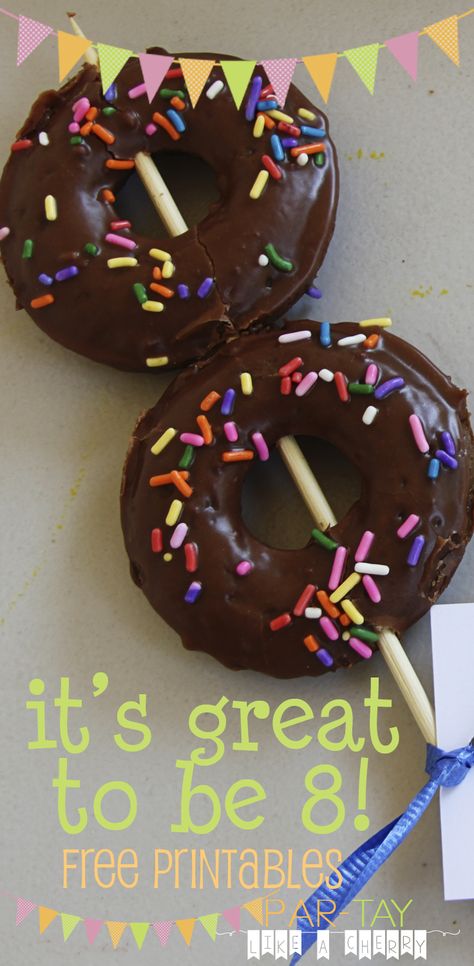 I love this idea for making skewered "8"s for an 8 year old birthday party! Free printable, too. It's Great To Be 8, Boy Sleepover, 8th Birthday Party Ideas, 8 Is Great, Great To Be 8, Shopkins Party, Sleepover Birthday Parties, Donut Birthday Parties, Pokemon Cake