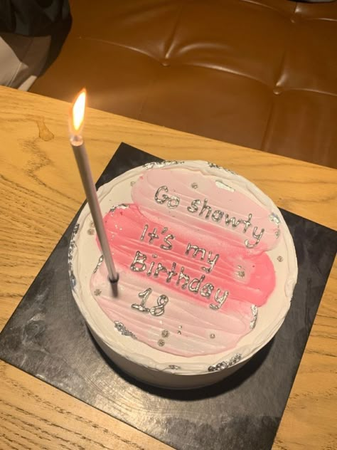 Birthday Cakes Ideas Aesthetic, Its My Birthday Cake Aesthetic, Bd Cake Aesthetic, Birthday Cakes For 19th Birthday, Cakes For 19th Birthday Girl, Funny 19th Birthday Cake, Go Shawty Its Your Birthday Cake, Cake For 18th Birthday Girl, Birthday Cake Leo