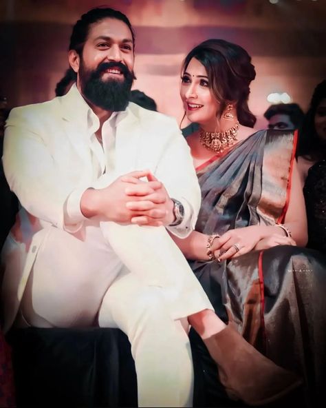 Kgf Rocky, Yash Radhika, Rocky Wallpaper, Rocky Bhai, Srinidhi Shetty, Kgf Photos Hd, White Instagram, Black And White Instagram, Highlights Instagram