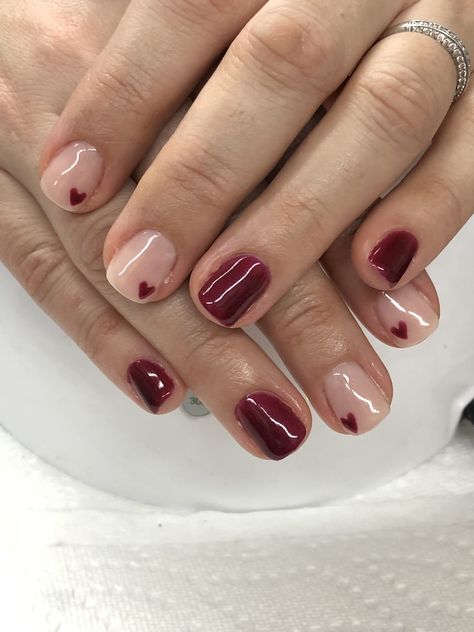 Trendy Valentines Day Nails, Gel Nails Long, Valentine Nail, Kutek Disney, Valentines Day Nails, Hello Nails, Simple Gel Nails, Nail Stuff, Pretty Gel Nails