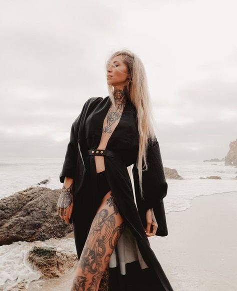 Sara Fabel, Alt Model, Tattooed Women, Women Body, Body Art, Kimono Top, Women's Top, Art