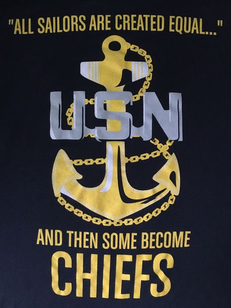 US Navy Chiefs: "All Sailors are created equal and then some become Chief Petty Officer's" Seabees Navy, Navy Ranks, Navy Humor, Navy Chief Petty Officer, Us Navy Submarines, Navy Birthday, Military Decor, Chief Petty Officer, Us Navy Seals