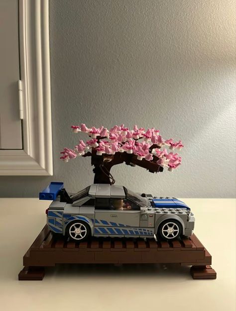 Fast And Furious Lego Cars, Lego Car Ideas, Lego Room Decor, Lego Auto, 2 Fast 2 Furious, Fast 2 Furious, Lego Speed Champions, Nissan Skyline Gt R, Lego Creative