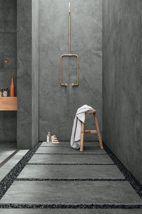 Cement Wall Shower Ideas, Rustic Outdoor Bathroom Ideas, Cement Bathroom Ideas, Cement Interior Design, Bathroom Stone Tiles, Concrete Tiles Bathroom, Concrete Tile Bathroom, Concrete Bathrooms, Cement Tiles Bathroom