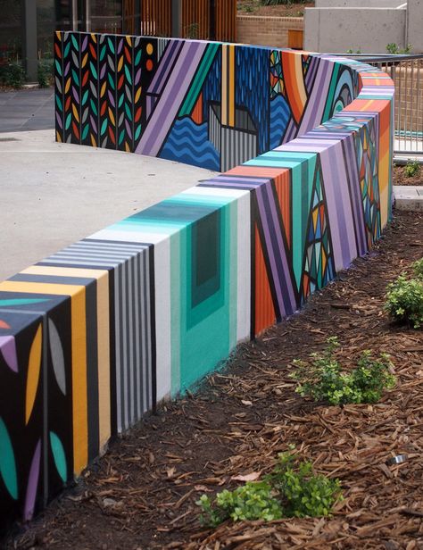 Murals Street Art Creative, Graffiti Building, Street Art Ideas, Street Art Mural, Garden Mural, School Murals, Street Mural, Urban Street Art, Best Street Art