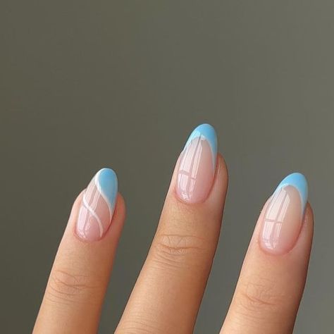 Light Blue Nails With White Tips, Almond Nails Designs Homecoming, Gel Nails Blue Tips, French Blue And White Nails, Blue And White Nails French Tip, Blue Nail Designs Almond Shape, Nails Blue And White French, Nail White And Blue, Light Blue Nail Tips