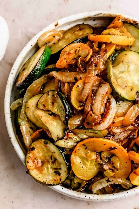 Seasoning For Vegetables, Sauteed Zucchini Recipes, Zucchini And Onions, Sautéed Zucchini, Zucchini Side Dishes, Seasoned Veggies, Sauteed Zucchini, Healthy Vegetable Recipes, Roasted Vegetable Recipes