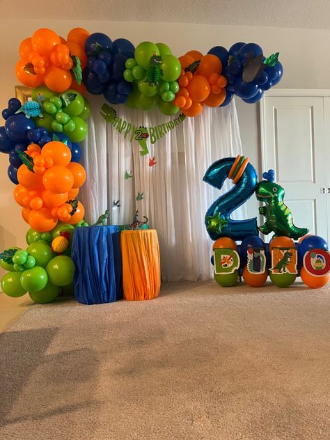 Dollar Tree Dinosaur Party, Balloon Arch Dinosaur, Dinosaur Birthday Party Balloon Arch, Dinosaur Balloon Arch, Dino Balloon Garland, Dinosaur Balloon Garland, Dinosaur Themed Balloon Garland, Dinosaur Garland, Dinosaur Theme Balloons