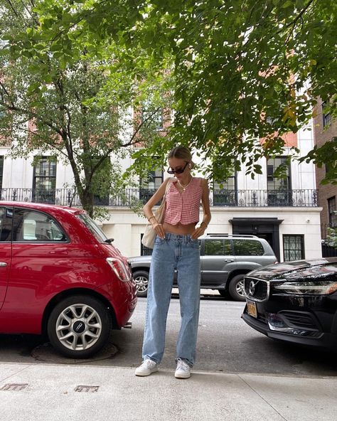 Cloudy Day Outfit, Cloudy Day Outfits, City Mom, City Kid, Basic Wear, Cloudy Day, Day Outfit, Outfit Of The Day, Mom Jeans