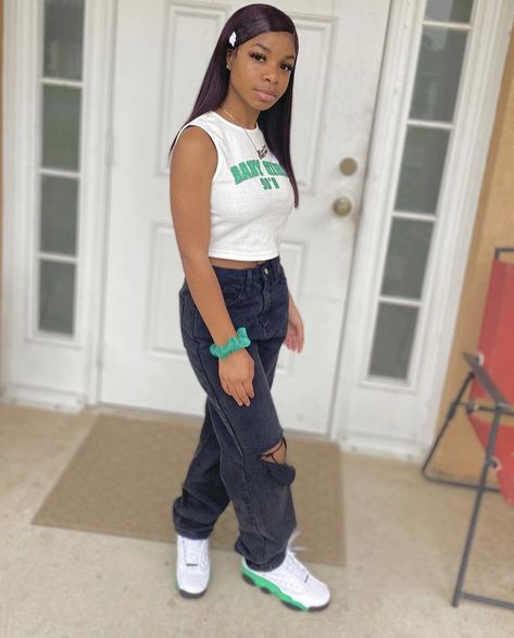 Jordan 13 Outfit Women, Jordan Retro 13 Outfit, Jordan 13 Outfits Women, Jordan 13 Outfits, Jordan 13 Outfit, Tenis Jordan Retro, Jordan Outfit Women, Outfits With Jordan 1s Fashion Styles, Girls Streetwear