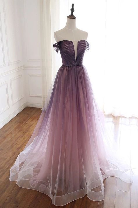 Renda Kebaya, Long Party Gowns, Purple Evening Dress, Beautiful Gradient, Off Shoulder Evening Dress, Long Formal Gowns, Tulle Evening Dress, Long Evening Dress, Party Gown