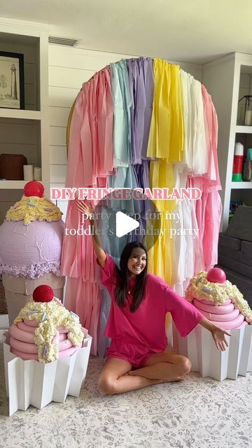 Diy Photo Booth Props Birthday, Diy Back Drop Ideas For Party, Diy Birthday Garland, Balloon Garland With Fringe, Fringe Garland Diy, Bachelorette Party Decorations Diy, Diy Fringe Garland, Diy Backdrop Ideas On A Budget, Diy Birthday Backdrop Ideas