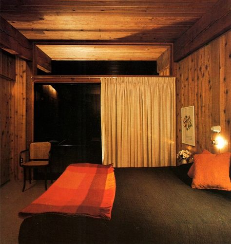 The Rustic Magnetism of 1970s Country Cabins | AnOther Bedroom Decor Mid Century Modern, 1970s Cabin, Modern Cabin Bedroom, Mcm Cabin, 70s Cabin, Retro Cabin, 70s Interior Design, Retro Rooms, Dream House Aesthetic