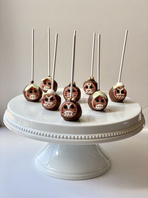 Moana Dessert Table Ideas, Moana Cake Pops Ideas, Moana Chocolate Covered Strawberries, Easy Moana Cake, Moana Cupcakes Ideas, Moana Birthday Treats, Moana Food Ideas, Moana Treats Ideas, Moana Desserts