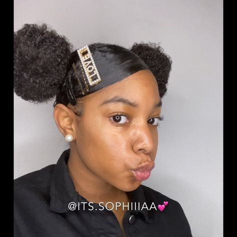 sophia🧚🏾‍♀️ on Instagram: “•Space buns with swoop using @glamgirl.cosmetics products💖First, I used their slicking hair gel to slick the swoop. I then used their…” Space Buns With Swoop, Buns With Swoop, Space Buns, Cosmetics Products, Hair Gel, Buns, Hairstyles, Hair Styles, Hair