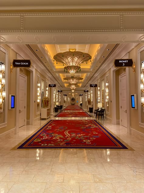 Hotel Corridors, Wynn Hotel Las Vegas, Mediterranean Hotel, Luxury Baby Room, Manor Interior, Luxury Hotels Lobby, Luxury Mansions Interior, Modern Restaurant Design, House Redesign