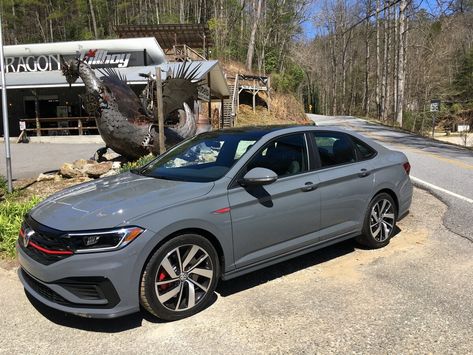 2019 Volkswagen Jetta, Vw Jetta Gli, Hot Hatchback, Volkswagen Golf R, Volkswagen Car, Volkswagen Golf Gti, Golf R, Car Volkswagen, Volkswagen Models