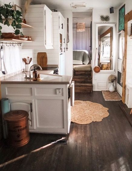 Couple Renovate RV into a Bohemian Tiny Home Caravan Vintage, Diy Camper Remodel, Rv Homes, Rv Renovations, Camper Makeover, Camper Living, Rv Decor, Drinking Game, Rv Interior