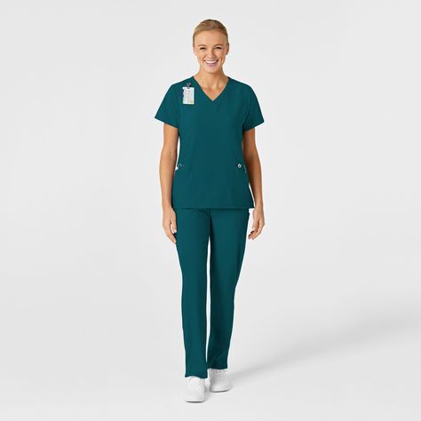 🌊 Fresh & Bold in Caribbean Blue! 🌊 Step up your scrub game with the W123 6155 scrub top in this stunning Caribbean blue! 💙 Designed for ultimate comfort and performance, it’s breathable, easy to move in, and built to last. Whether it’s a long shift or a busy day, this scrub top has got you covered. 💪✨ Shop the W123 collection now at Infectious.com.au and bring a pop of colour to your workday! #W123Scrubs #CaribbeanBlue #WinkScrubs #ComfortAndStyle #InfectiousScrubs Cute Scrubs, Hidden Compartments, Party Blouse, Caribbean Blue, Casual Tunics, Fall Denim, Go To Work, Utility Pockets, Short Sleeve Tunic