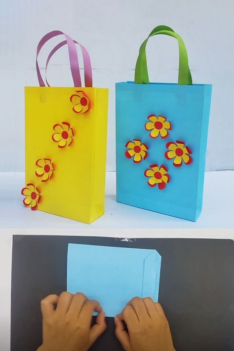 Make A Paper Bag, How To Make A Paper Bag, Diy Paper Bag, Paper Bag Crafts, Origami Bag, At Home Diy, Easy Video, Diy Tote Bag, Color Paper