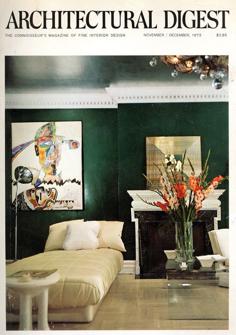 Angelo Donghia's townhouse Decorating My First Apartment, Blue And White Lamp, Architectural Digest Magazine, Decorating On A Dime, Arch Digest, 1970s Decor, Hand Painted Wallpaper, Blue White Decor, Pretty Room