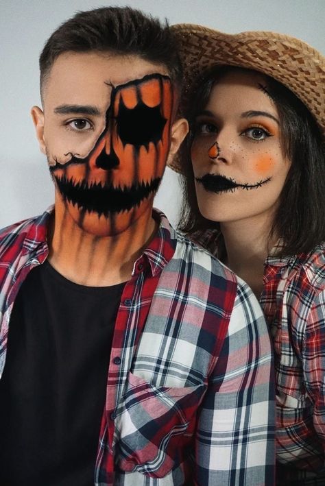 Couple Face Painting, Face Paint Couple Costume, Couple Face Painting Ideas, Pumpkin Face Makeup Men, Men Pumpkin Makeup, Guy Scarecrow Makeup, Halloween Makeup Looks For Couples, Couples Halloween Face Paint Ideas, Couple Scarecrow Costume