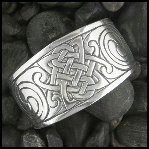 Celtic Jewelry For Women, Celtic Warrior Jewelry, Luxury Medieval Style Sterling Silver Jewelry, Celtic Bracelets For Men, Scottish Macintyre Bracelet, Bracelets Celtic, Chunky Silver Earrings, Rings Signet, Silver Celtic Jewelry