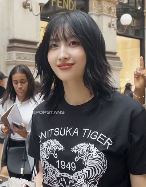 Kpop Short Hair, Momo Hair, Fire Hair, Alternative Hair, Hirai Momo, Hair Images, Kpop Fashion, About Hair, Pretty Woman