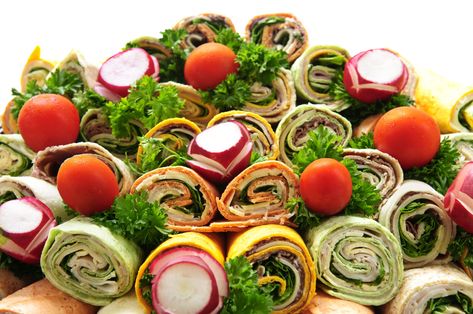 How to Make Wrap Sandwiches for Party Platters | eHow Party Sandwiches Recipes, How To Make Wraps, How To Make Pinwheels, Pinwheel Sandwiches, Rolled Sandwiches, Sandwich Platter, Buffalo Chicken Salad, American Party, Gourmet Sandwiches