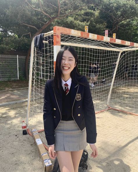 Korean Student Uniform, Outfits Highschool, Student Uniform, Korean School, Ootd Korean, Korean Student, Ninjago Memes, School Uniform Fashion, Harry Potter Outfits